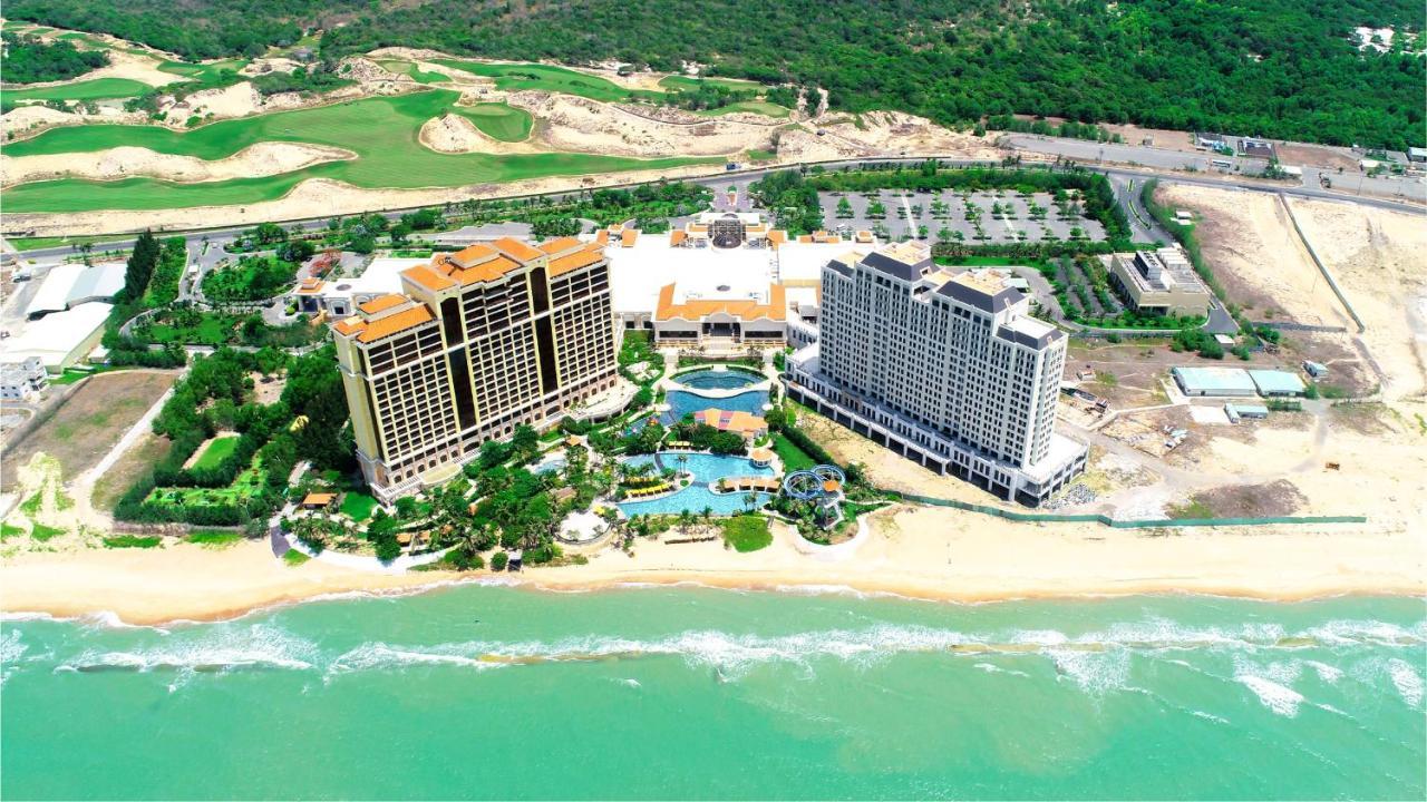 Holiday Inn Resort Ho Tram Beach By Ihg Eksteriør billede